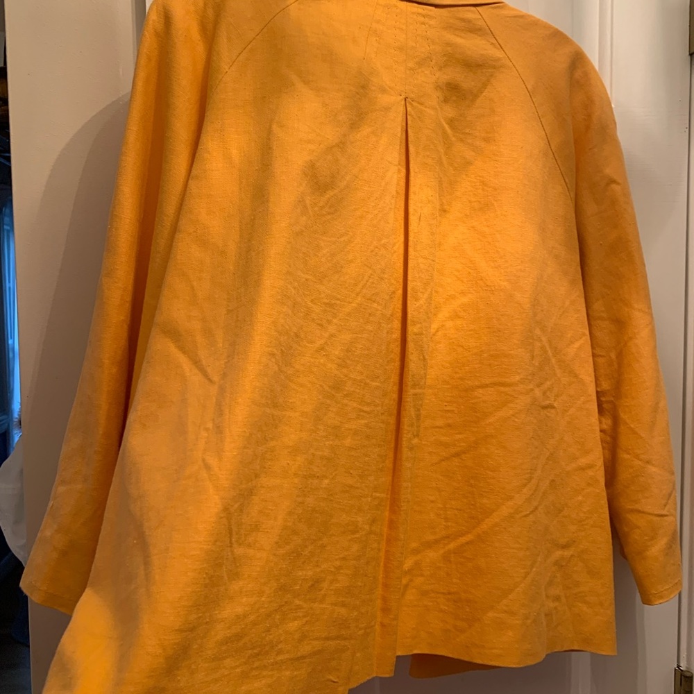Jacket - Picture 2 of 6